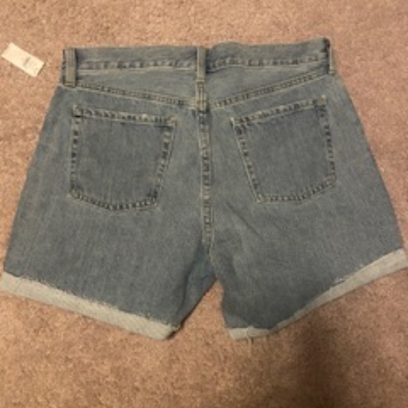 Old Navy Shorts - Picture 2 of 2